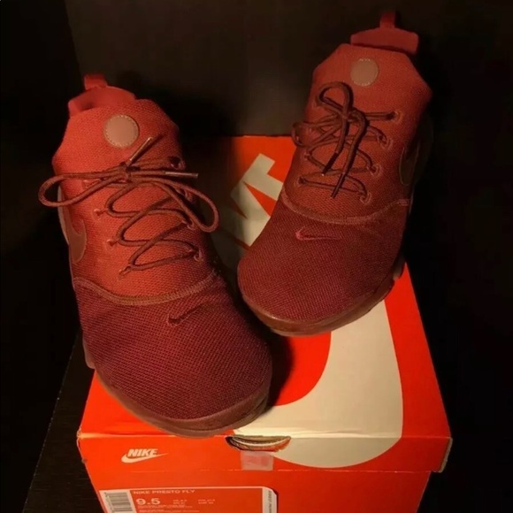 Nike Presto Fly Maroon EXCELLENT Condition - Picture 1 of 6